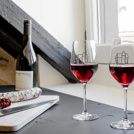 Maison Du Colombier * Beaune (Cote d'Or)