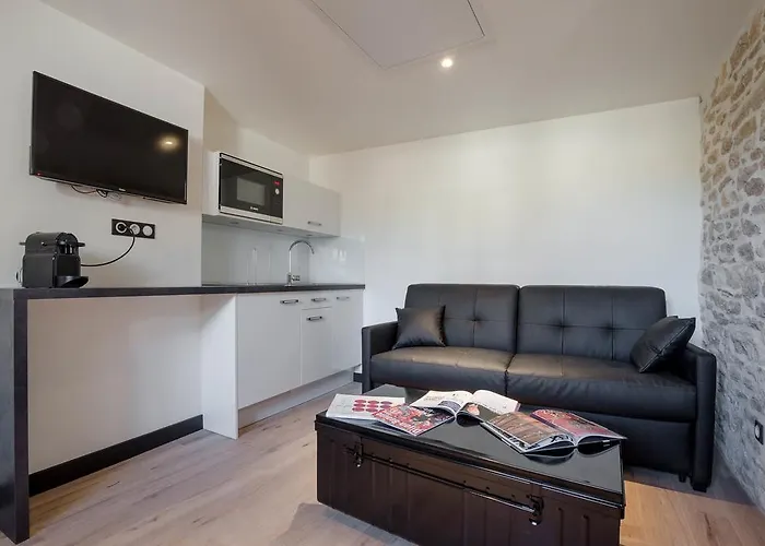 Maison Du Colombier דירה ביון