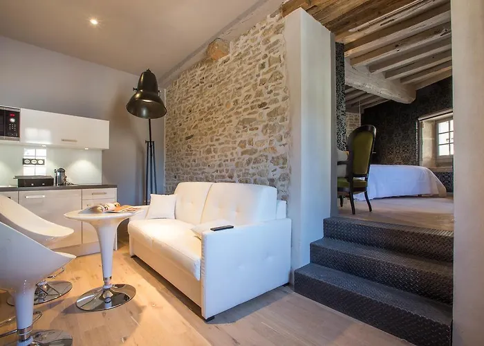 メゾン デュ コロンビエ * ボーヌ